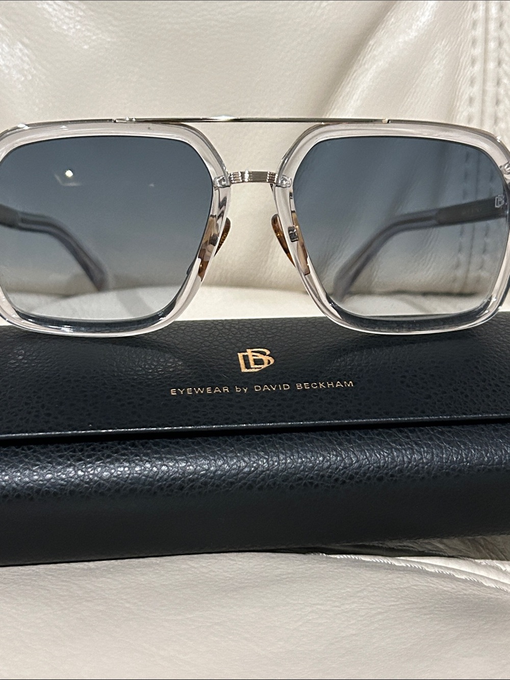 David Beckham DB 7128/S Sunglasses Brand New w/Case - Picture 9 of 10